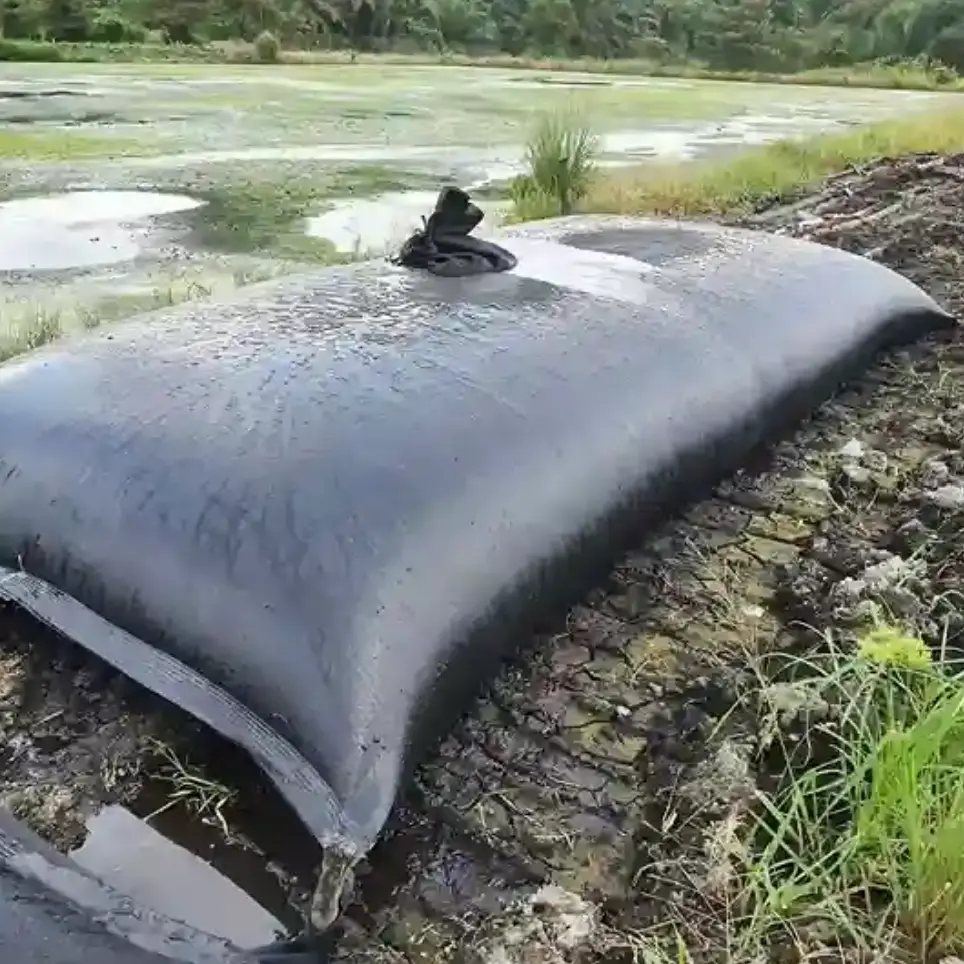 GEOTEXTILE TUBE