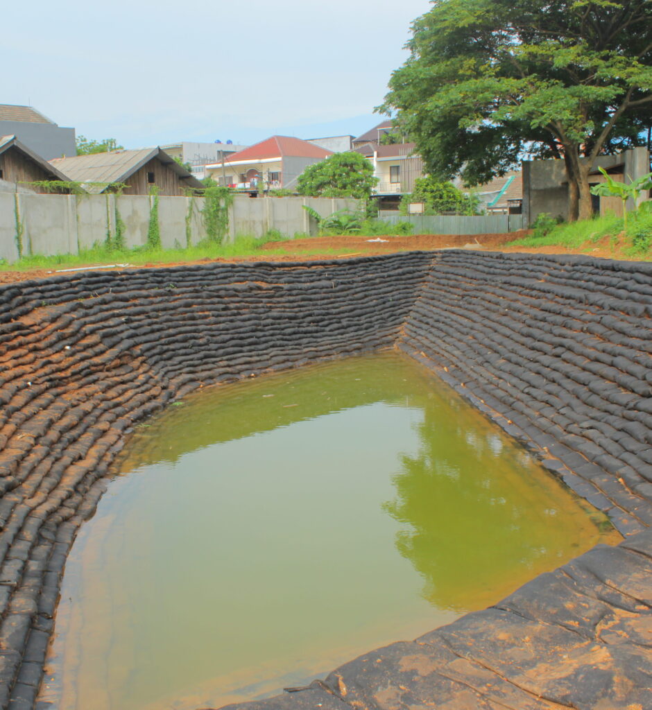 Geobag Installation on a Retention Pond Embankment