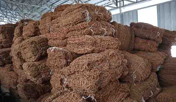 Cocomesh yang ditumpuk