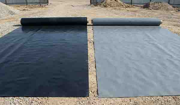 Geomembran HDPE vs PVC: Mana Pelapis Terbaik di Tambang?